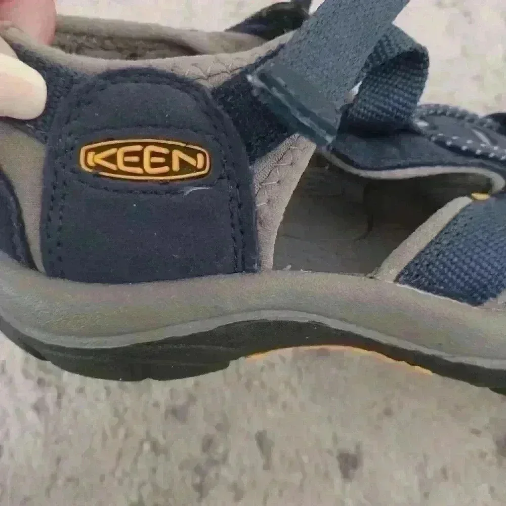 Keen Youth Blue And Gray Little Kids' Venice H2 Gorpcore Waterprpof Sandal 2